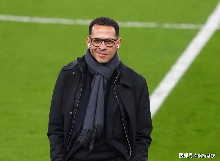 1.21亿先生绝杀！切尔西让2追3创历史，罗塞尼尔点石成金唤醒铁血蓝军